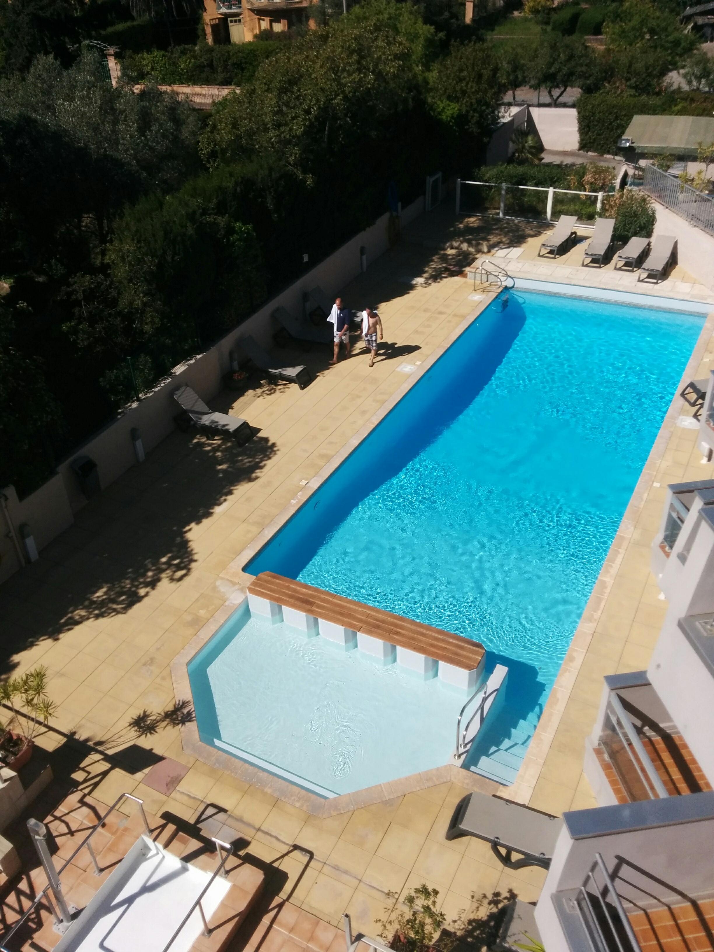 Hotel Brise de Mer - Piscine intérieure&extérieure Saint-Raphaël Extérieur photo